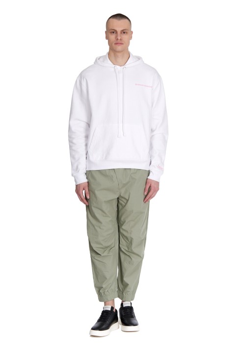 брюки  от бренда maharishi вид слева