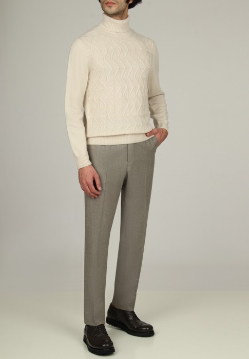 брюки  от бренда corneliani вид слева