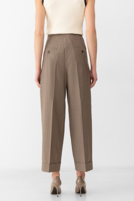 брюки  от бренда max mara вид слева