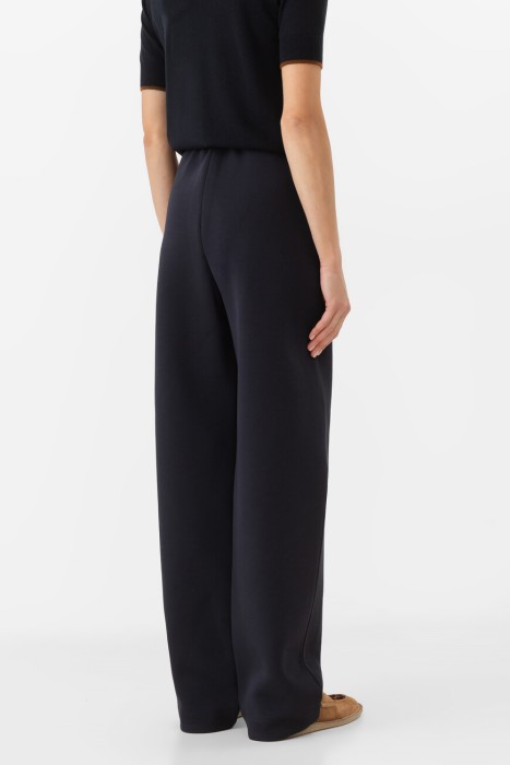 брюки  от бренда max mara вид слева