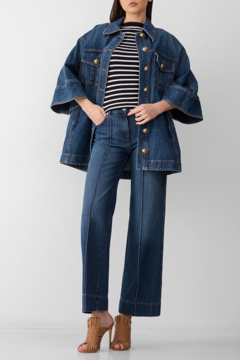 Товар синего цвета с внутренней стороны