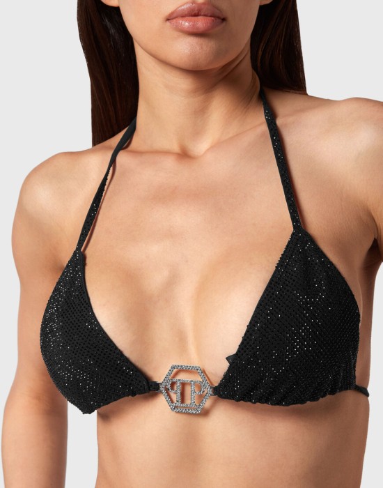 Товар черного цвета с внутренней стороны