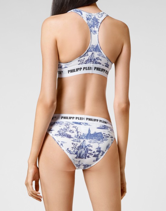 Товар белого цвета с внутренней стороны