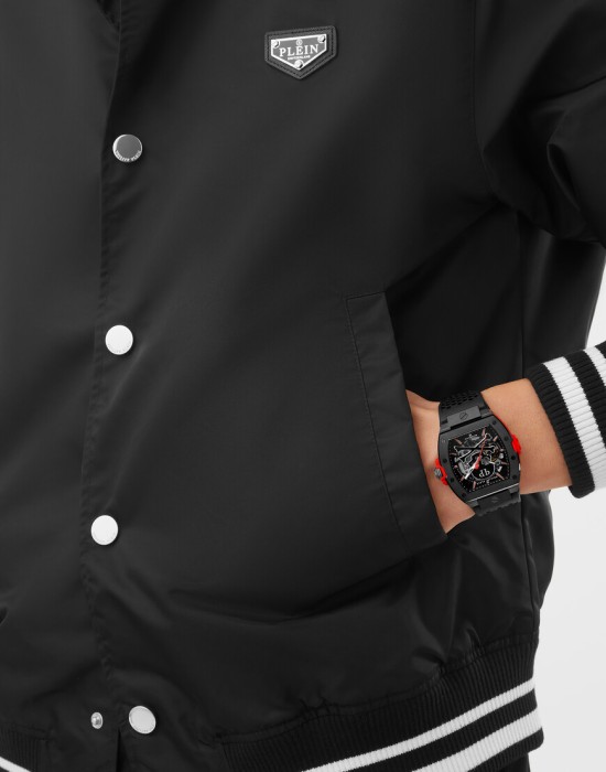 часы  из америки вид сбоку