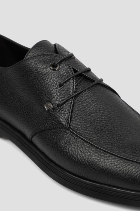 Товар черного цвета с внутренней стороны