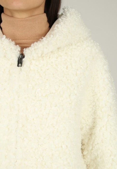 дубленка  универсального стиля с лицевой стороны