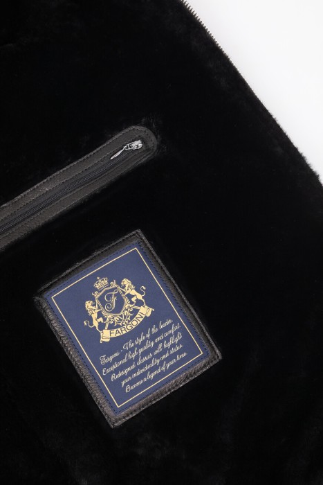 дубленка  вид слева