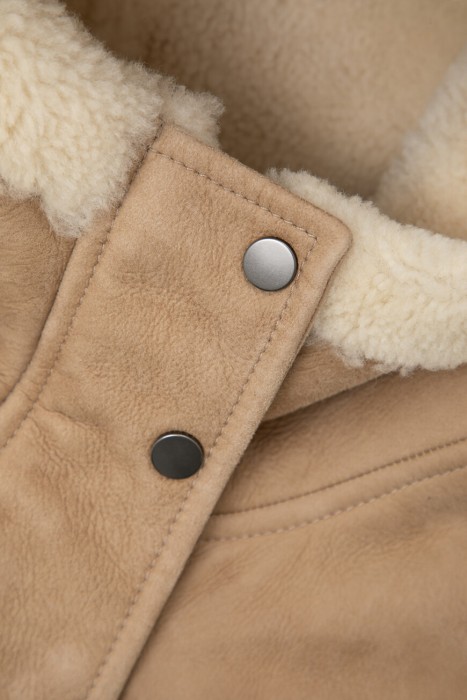 дубленка  вид слева