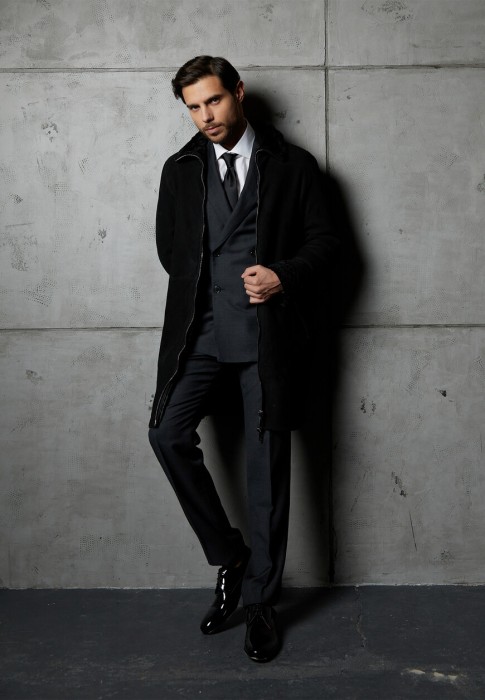 дубленка  по цене 349550 руб вид справа