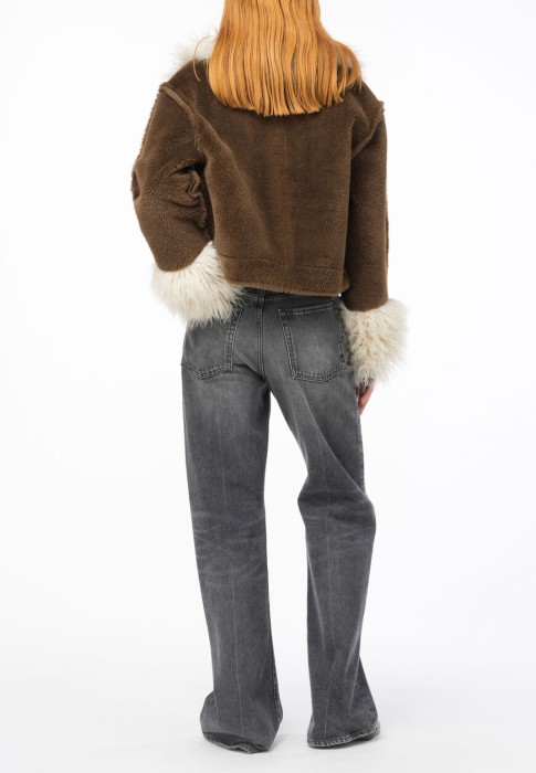 дубленка  из проверенных материалов спереди