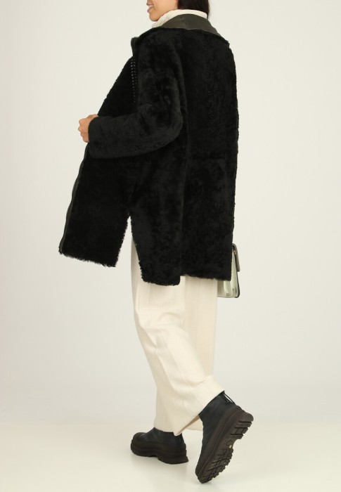 дубленка  из проверенных материалов спереди