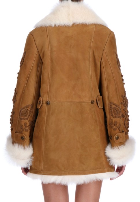 дубленка  по цене 590730 руб вид справа