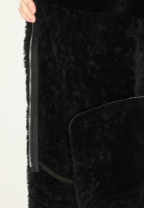 дубленка  для взрослого возраста с изнаночной стороны