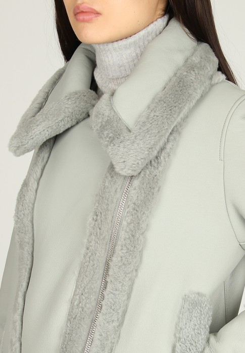 дубленка  из проверенных материалов спереди