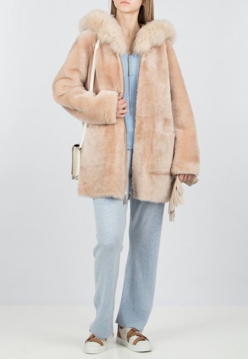 Продукция для женщин фото