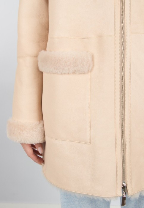 дубленка  вид слева