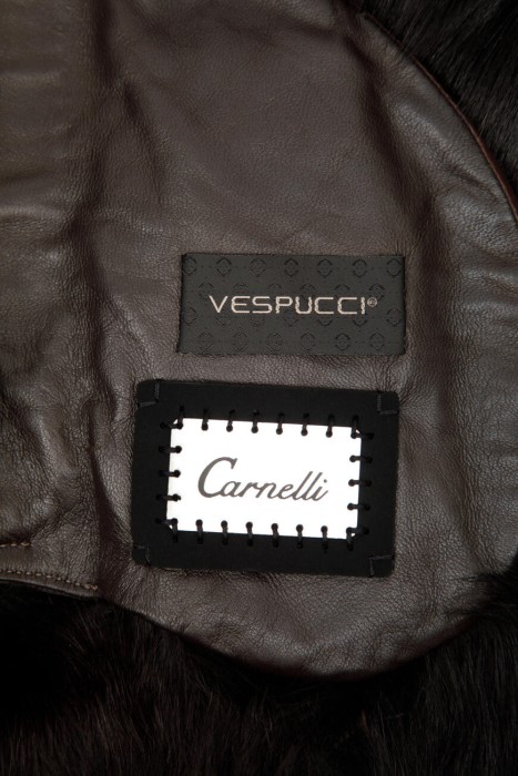 дубленка  из проверенных материалов спереди