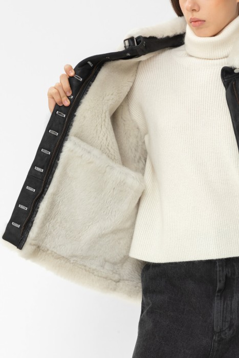 Продукция для женщин фото