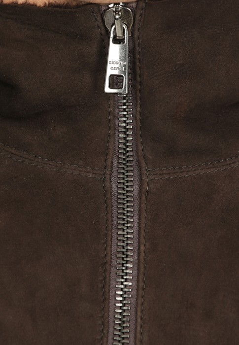 дубленка  универсального стиля с лицевой стороны