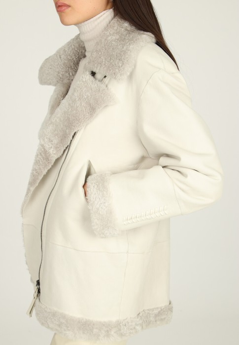 дубленка  из дании вид сбоку