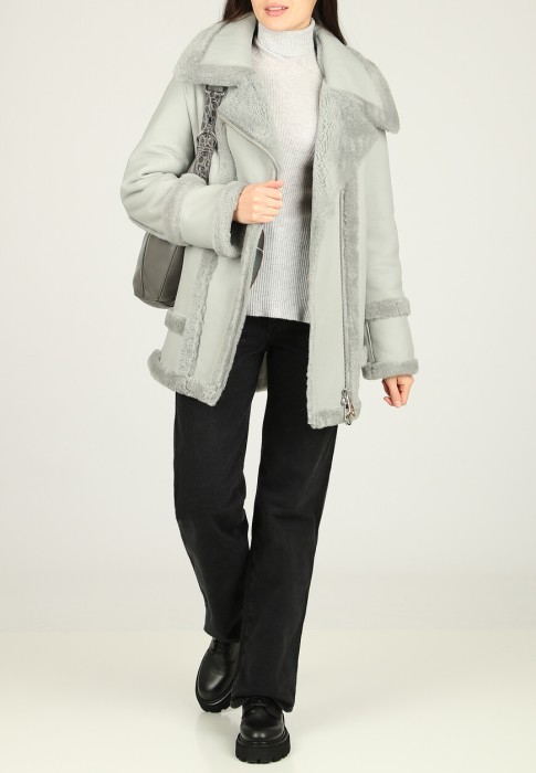 дубленка  от бренда adriano baroni вид слева