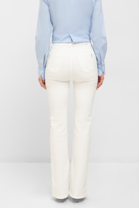 джеггинсы  по цене 17500 руб вид справа