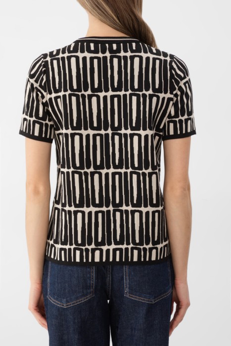 джемпер  от бренда max mara вид слева