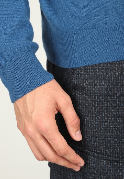 джемпер  из проверенных материалов спереди