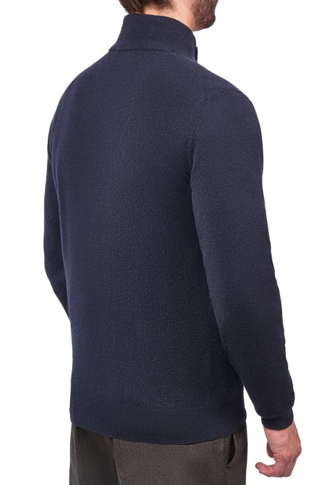 джемпер  из проверенных материалов спереди