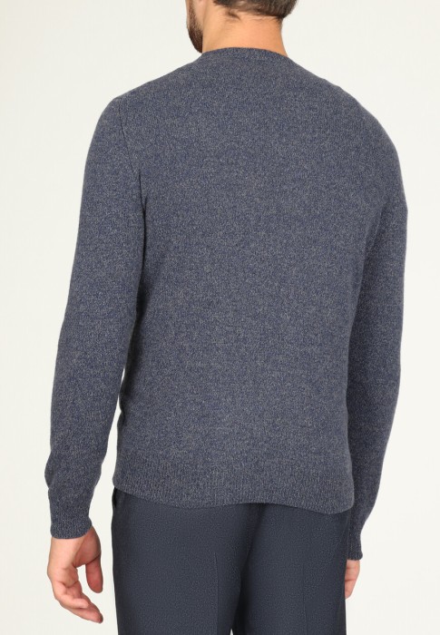 джемпер  из италии вид сбоку