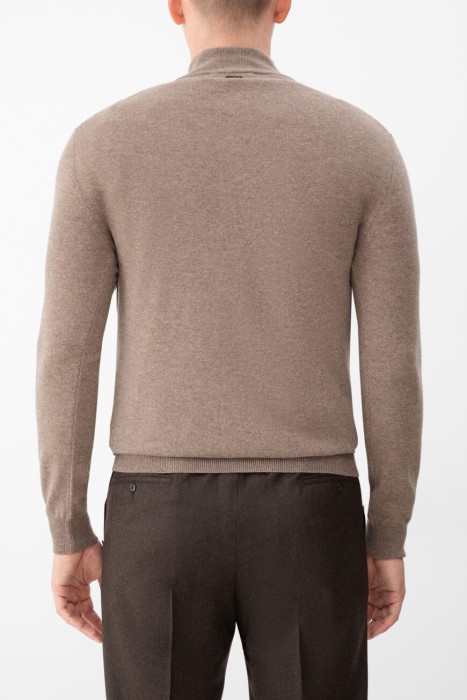 джемпер  по цене 34800 руб вид справа