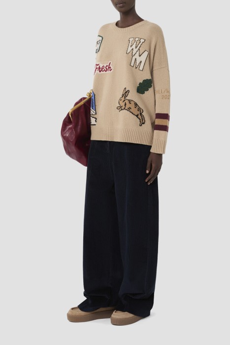 Товар бежевого цвета с внутренней стороны