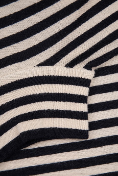 джемпер  из кашемира спереди