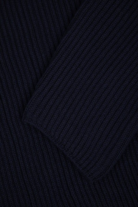 Продукция для мужчин фото