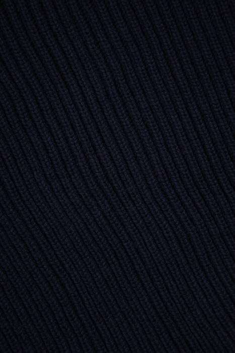 джемпер  универсального стиля с лицевой стороны