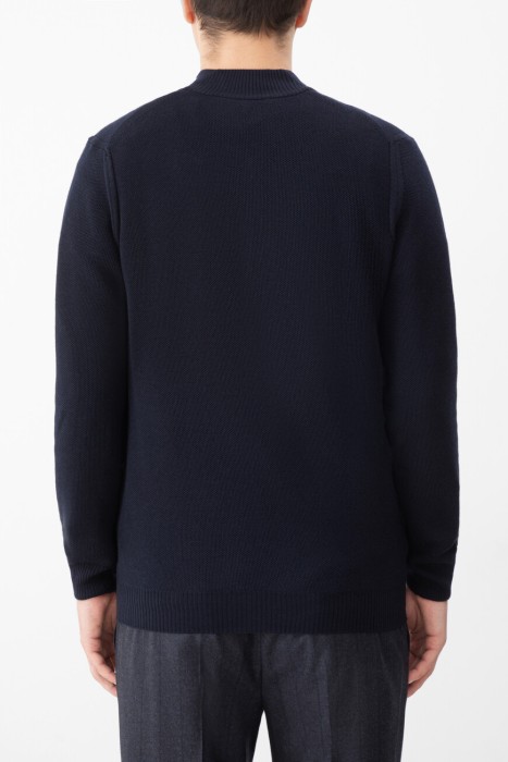 джемпер  от бренда corneliani вид слева