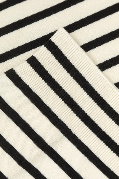 джемпер  универсального стиля с лицевой стороны