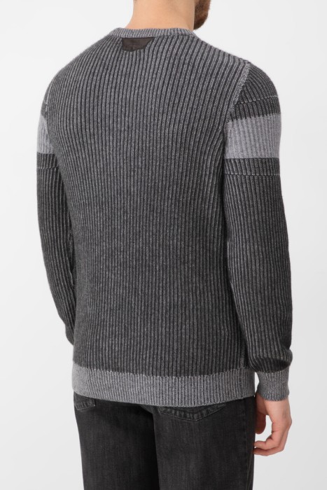 джемпер  от бренда zilli вид слева