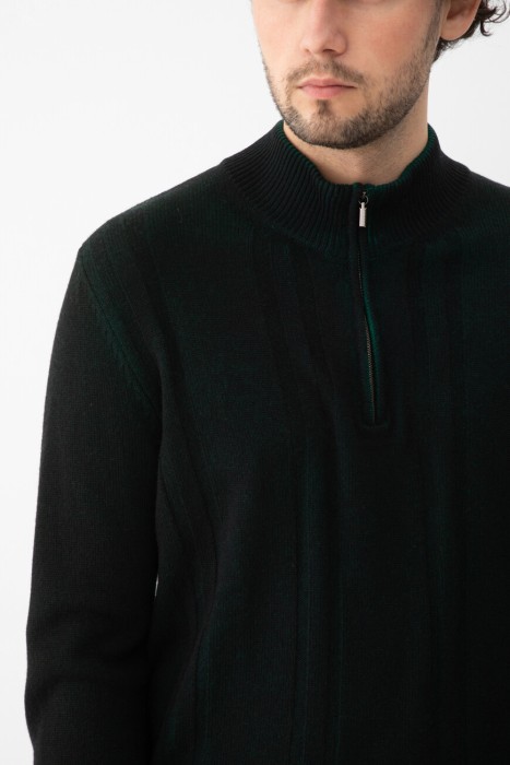 джемпер  из италии вид сбоку