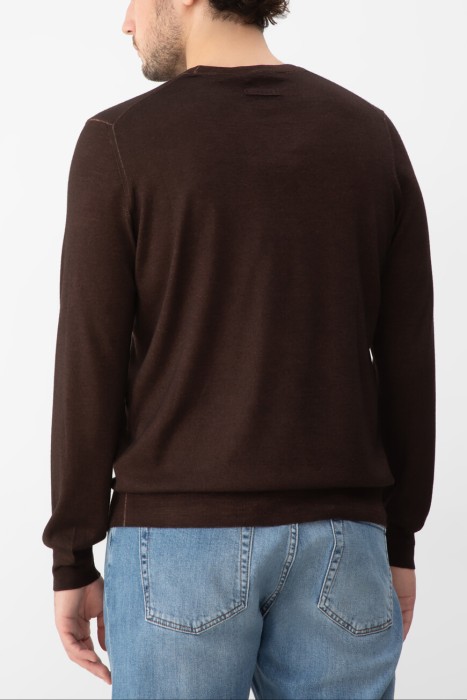 джемпер  по цене 74400 руб вид справа