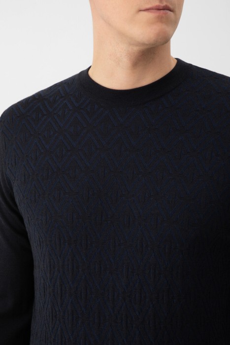 джемпер  из италии вид сбоку