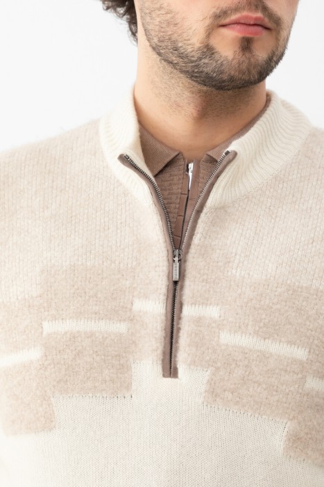 джемпер  из италии вид сбоку