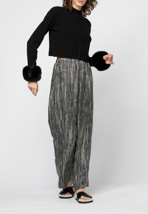 джемпер  по цене 49900 руб вид справа