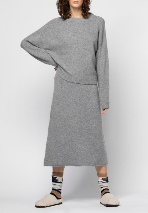 джемпер  из италии вид сбоку