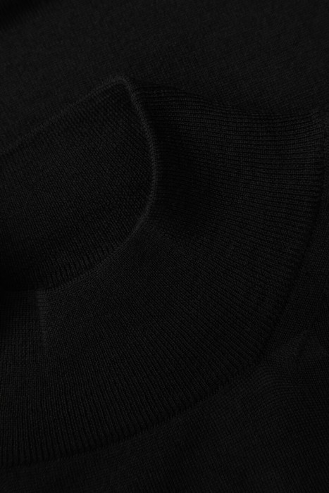 джемпер  из америки вид сбоку