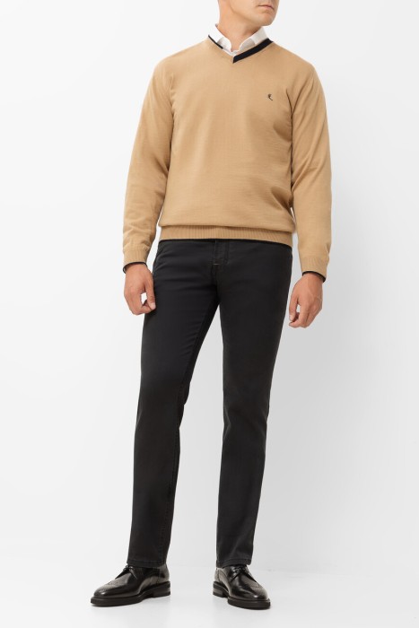 джемпер  из шерсти спереди