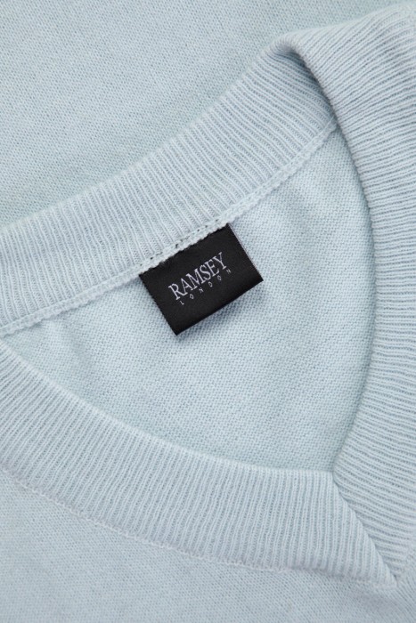 джемпер  из америки вид сбоку