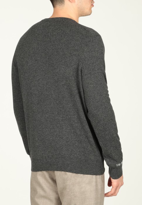 джемпер  из проверенных материалов спереди