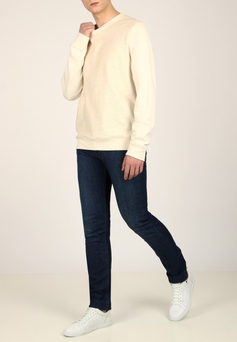 джемпер  по цене 35630 руб вид справа