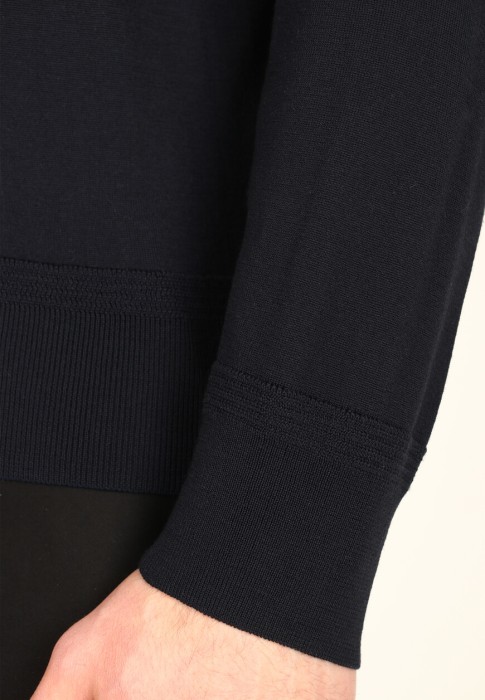 джемпер  из проверенных материалов спереди